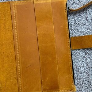 A5 Cover. Leather. Zippered. Pockets. Beautiful Mustard color.